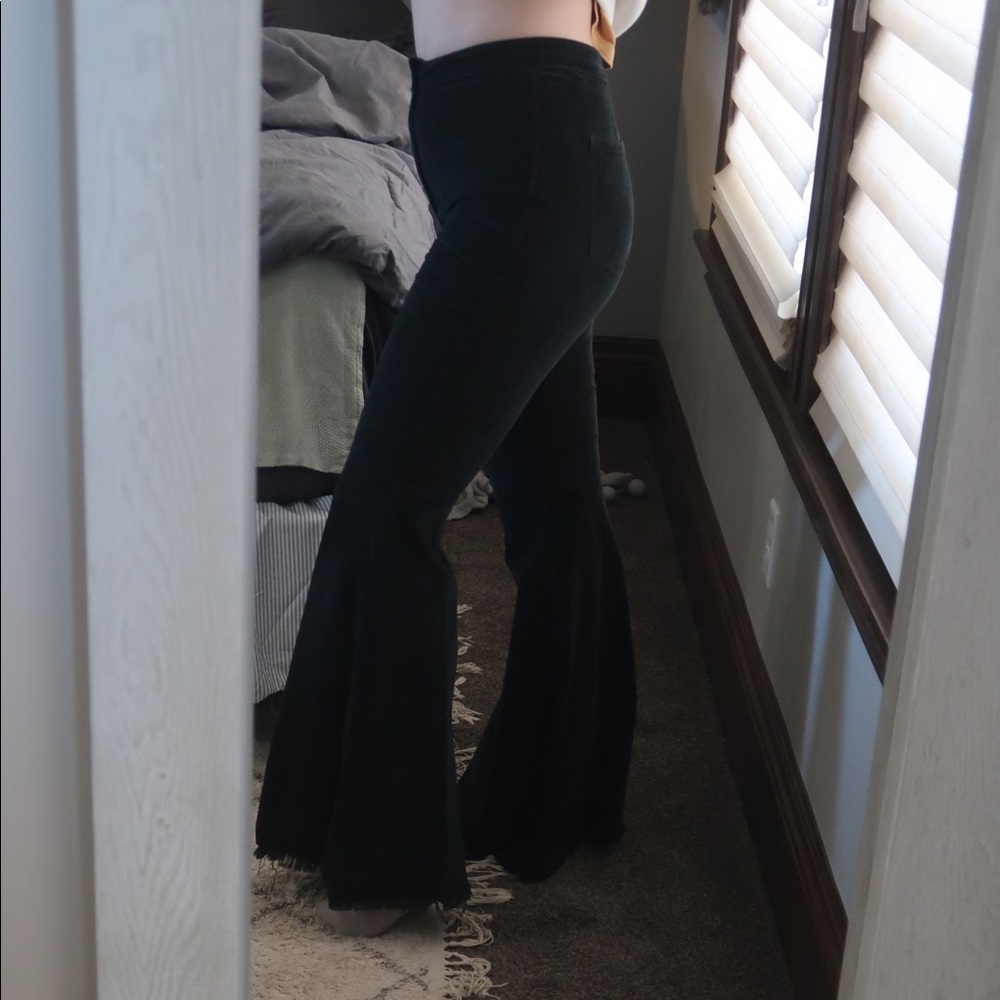 NEW WITH TAGS Corduroy FREE PEOPLE bell bottoms